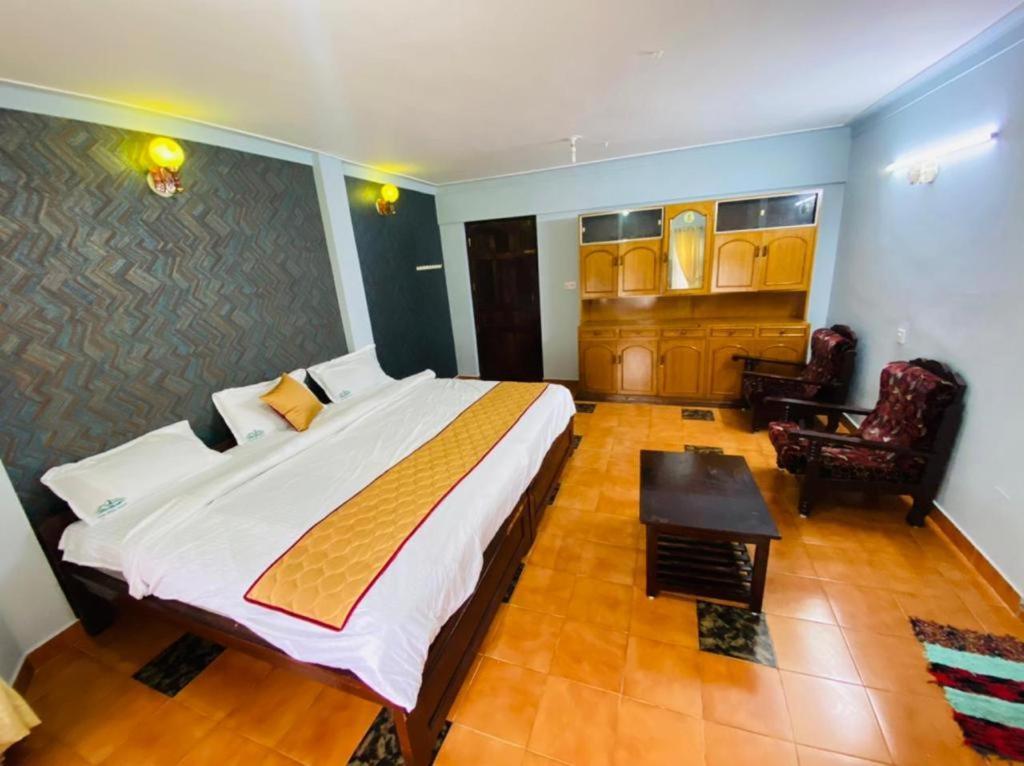 Hotel Bob Lesiure Ooty Esterno foto