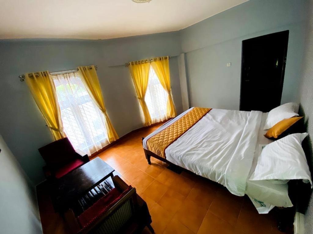 Hotel Bob Lesiure Ooty Esterno foto
