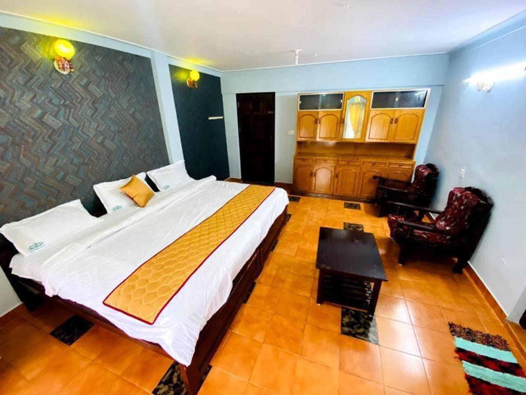 Hotel Bob Lesiure Ooty Esterno foto