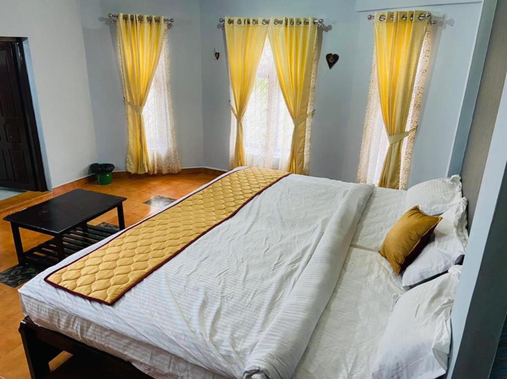 Hotel Bob Lesiure Ooty Esterno foto